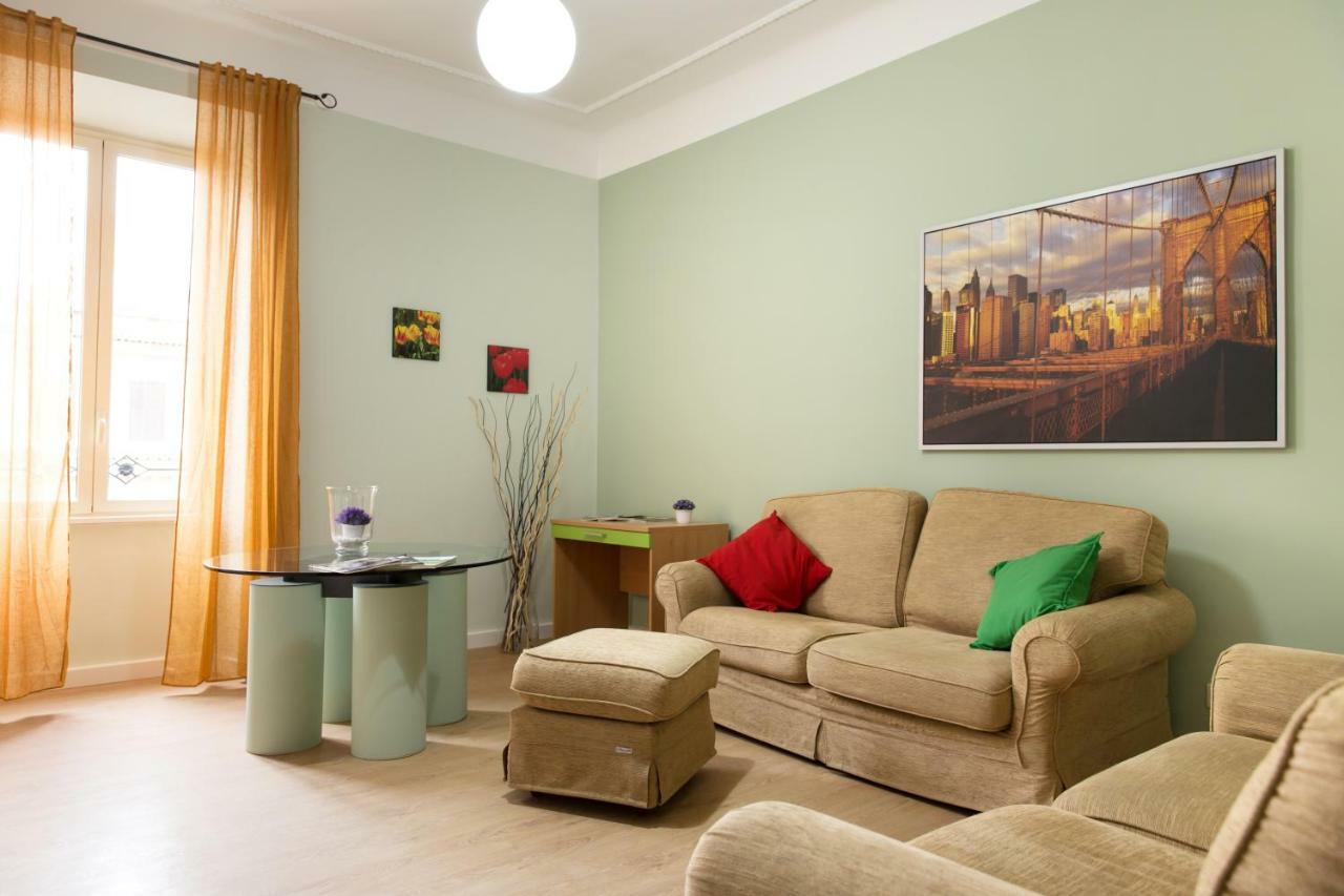 Beautiful Apartment In San Giovanni Close To Colosseo Roma Dış mekan fotoğraf